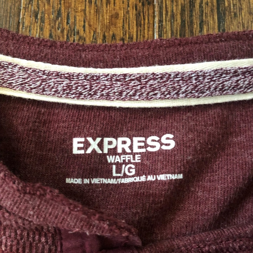 Express Men’s M/L Heathered Maroon Waffle-Knit Long-Sleeve Henley Tee - VGUC! - Picture 6 of 11